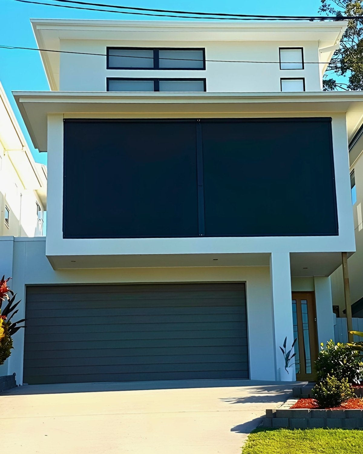 Premium outdoor blinds installed on a Brisbane patio by Horizon Outdoor Blinds.